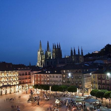Apartamento Turistico Plaza Mayor Burgo Zewnętrze zdjęcie